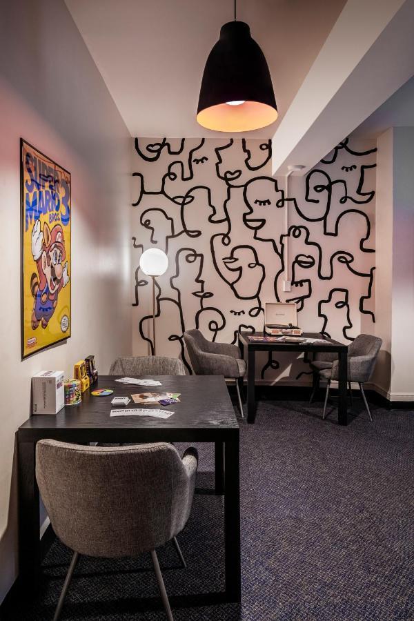 Boston Fenway Inn By Found Exterior photo